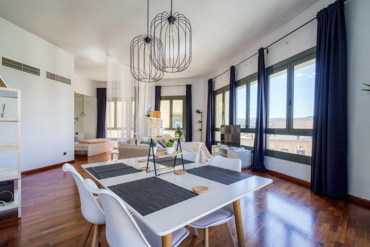 דירות מנרסה Espectacular Loft En Centrico Edificio Singular מראה חיצוני תמונה