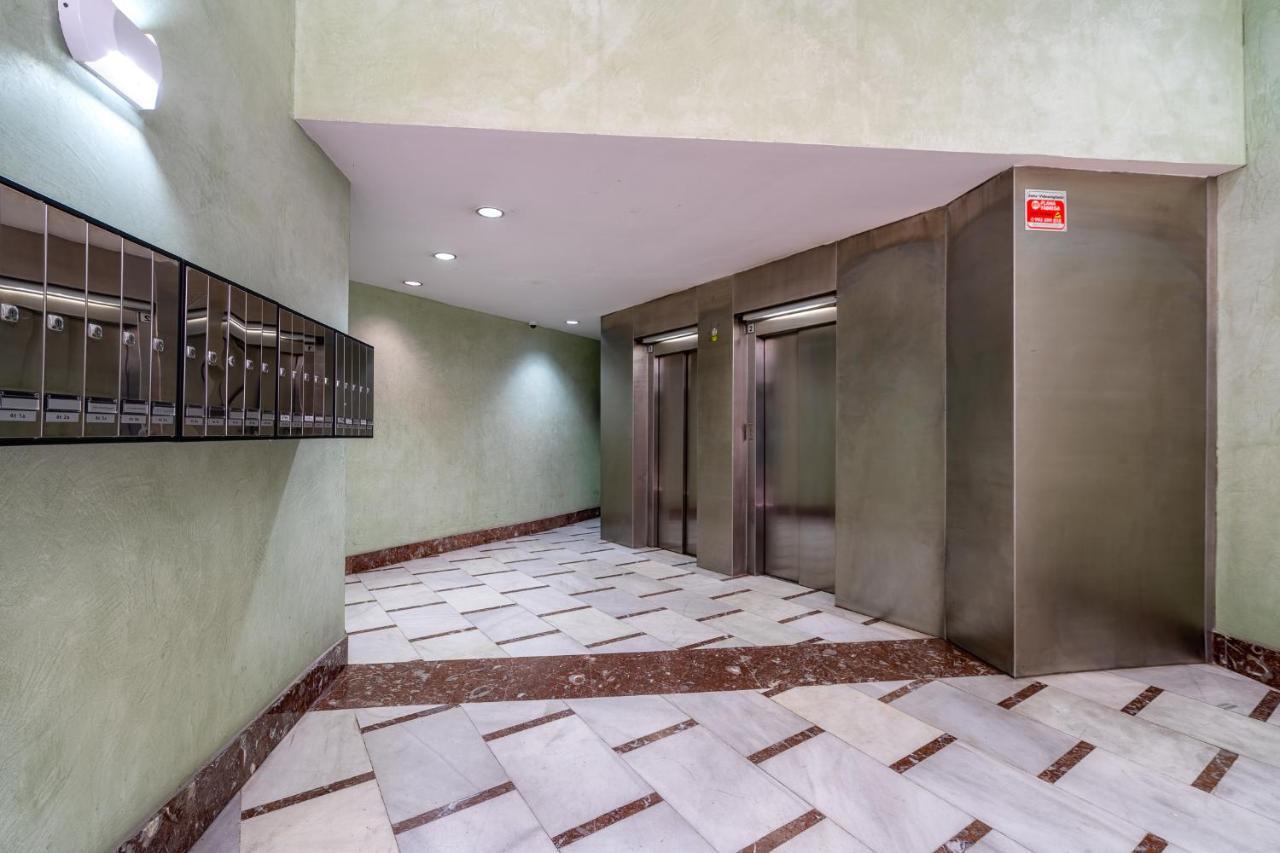 דירות מנרסה Espectacular Loft En Centrico Edificio Singular מראה חיצוני תמונה